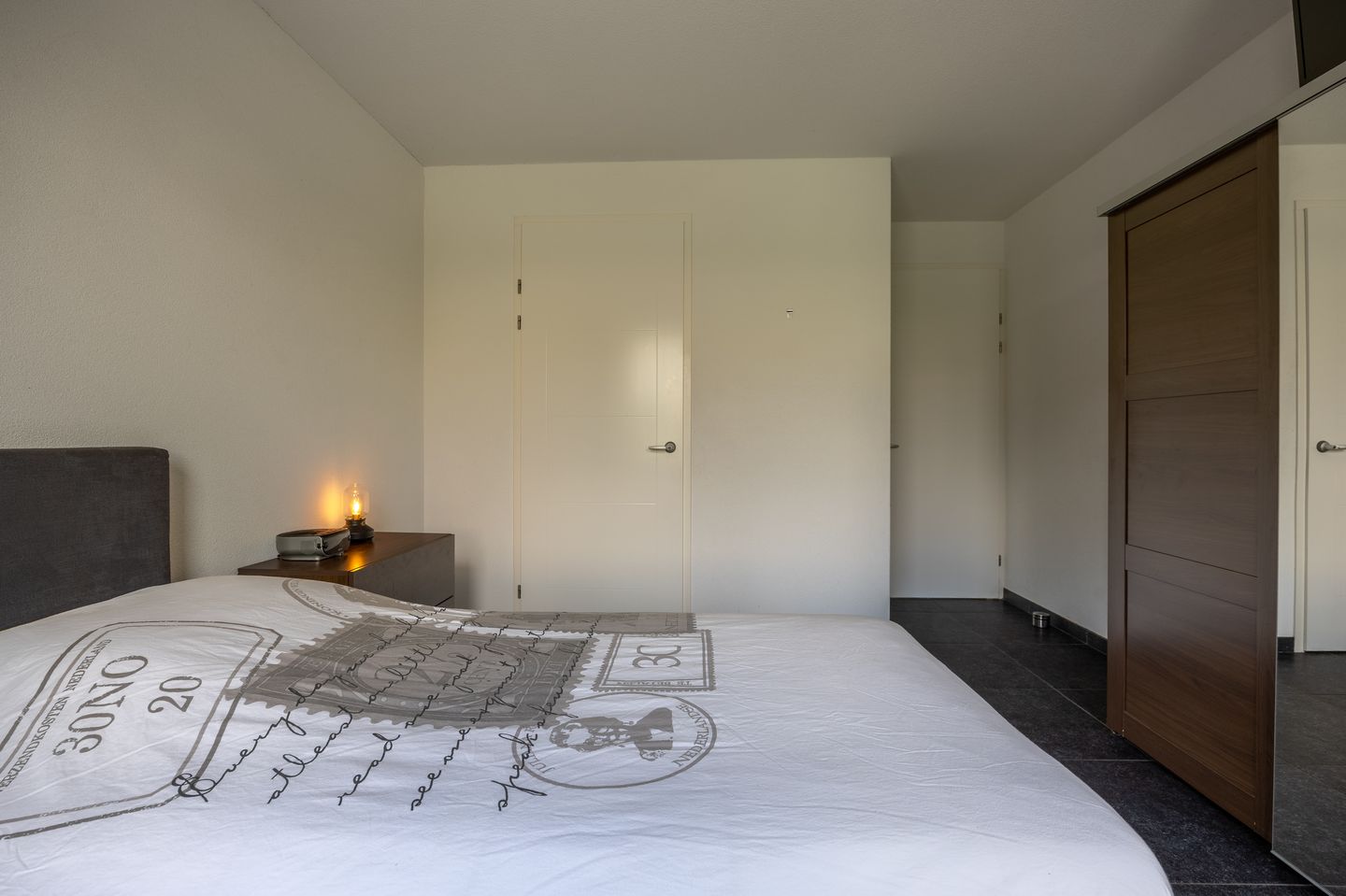 Foto 19 van Sint Nikolaasstraat 5