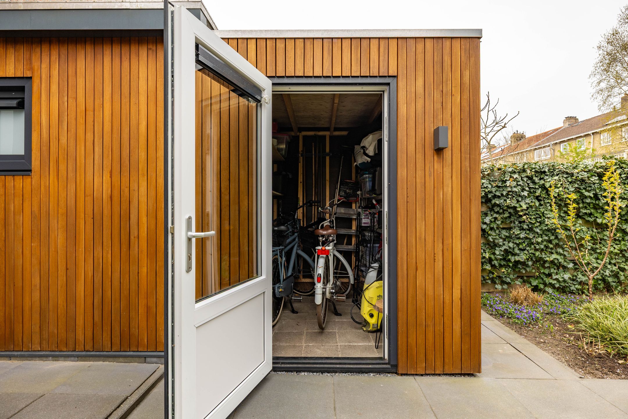 Foto 39 van Helper Kerkstraat 38