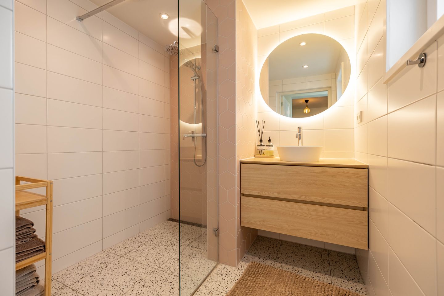 Foto 4 van Helper Kerkstraat 38