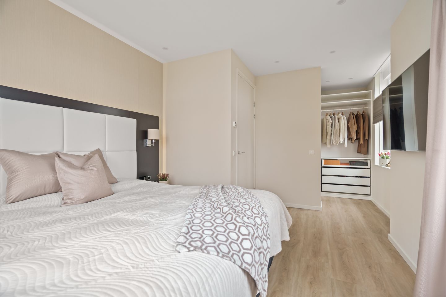 Foto 35 van Emmikkerboslaan 78