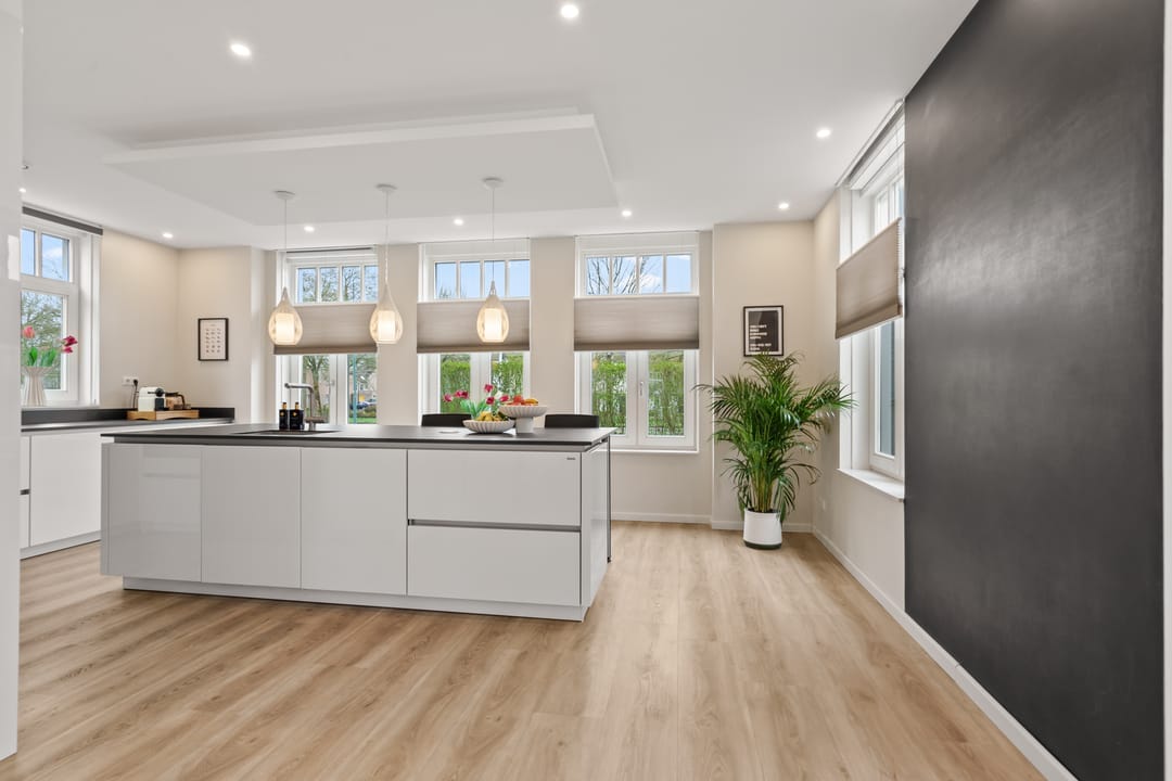 Foto 13 van Emmikkerboslaan 78