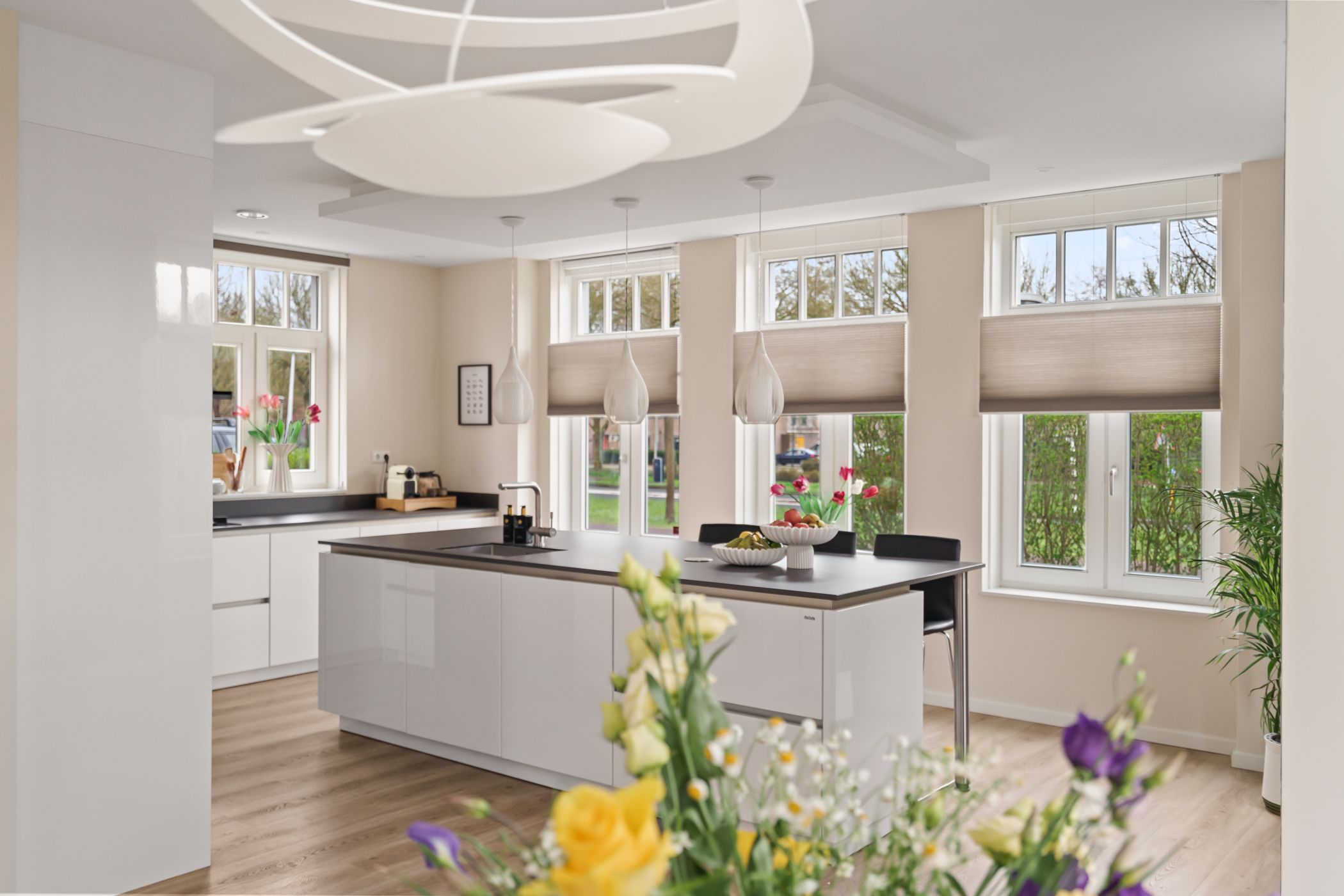 Foto 12 van Emmikkerboslaan 78