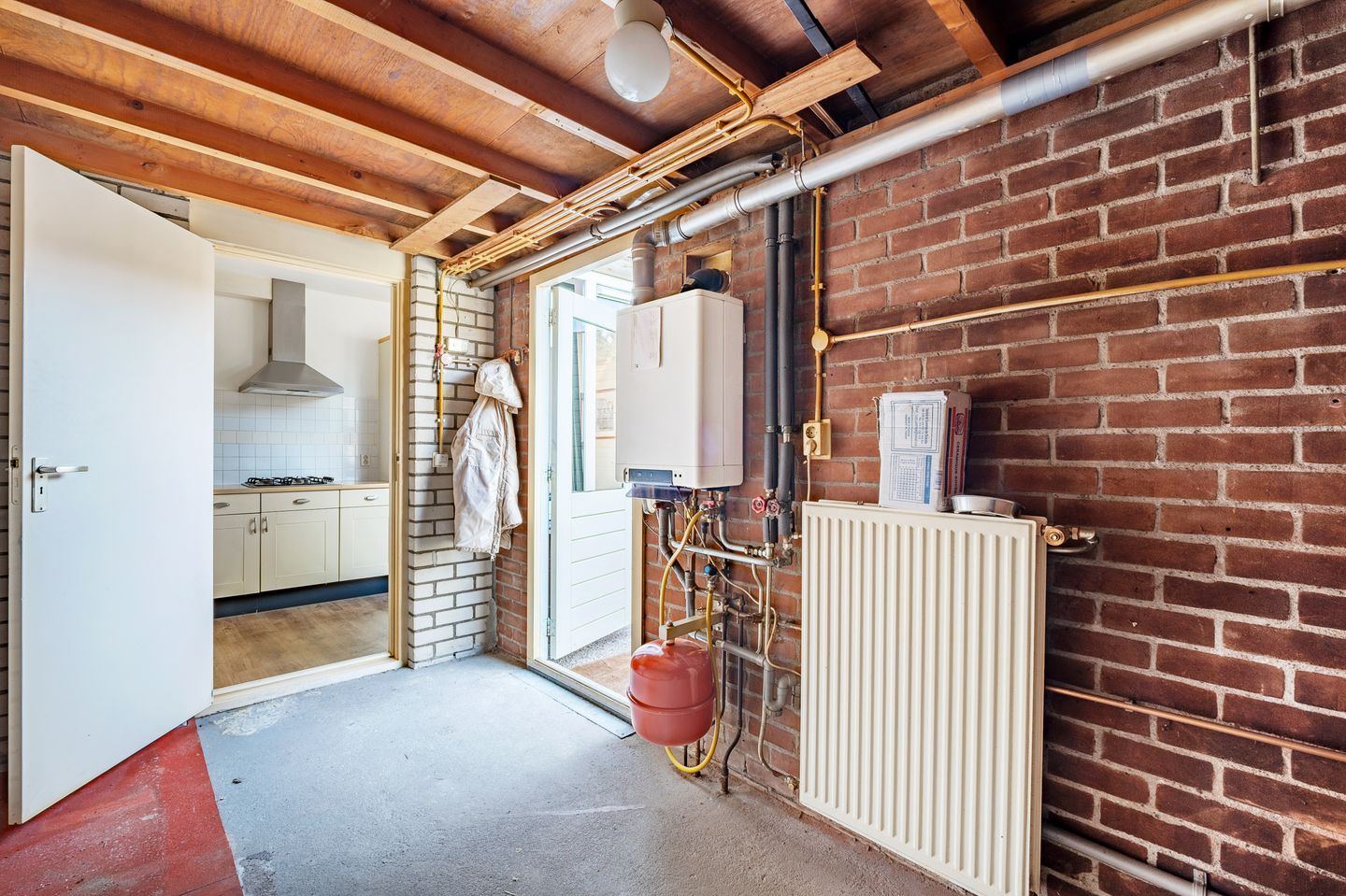 Family Home with Garden in Green Reigersbos Location — 14