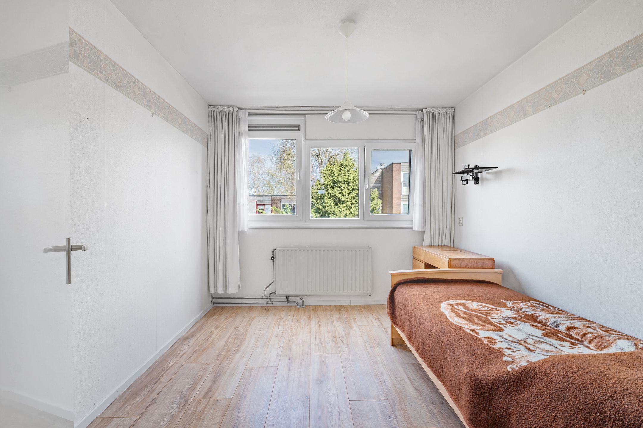 Family Home with Garden in Green Reigersbos Location — 21