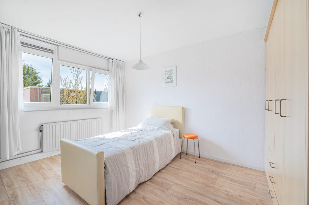 Family Home with Garden in Green Reigersbos Location — 22