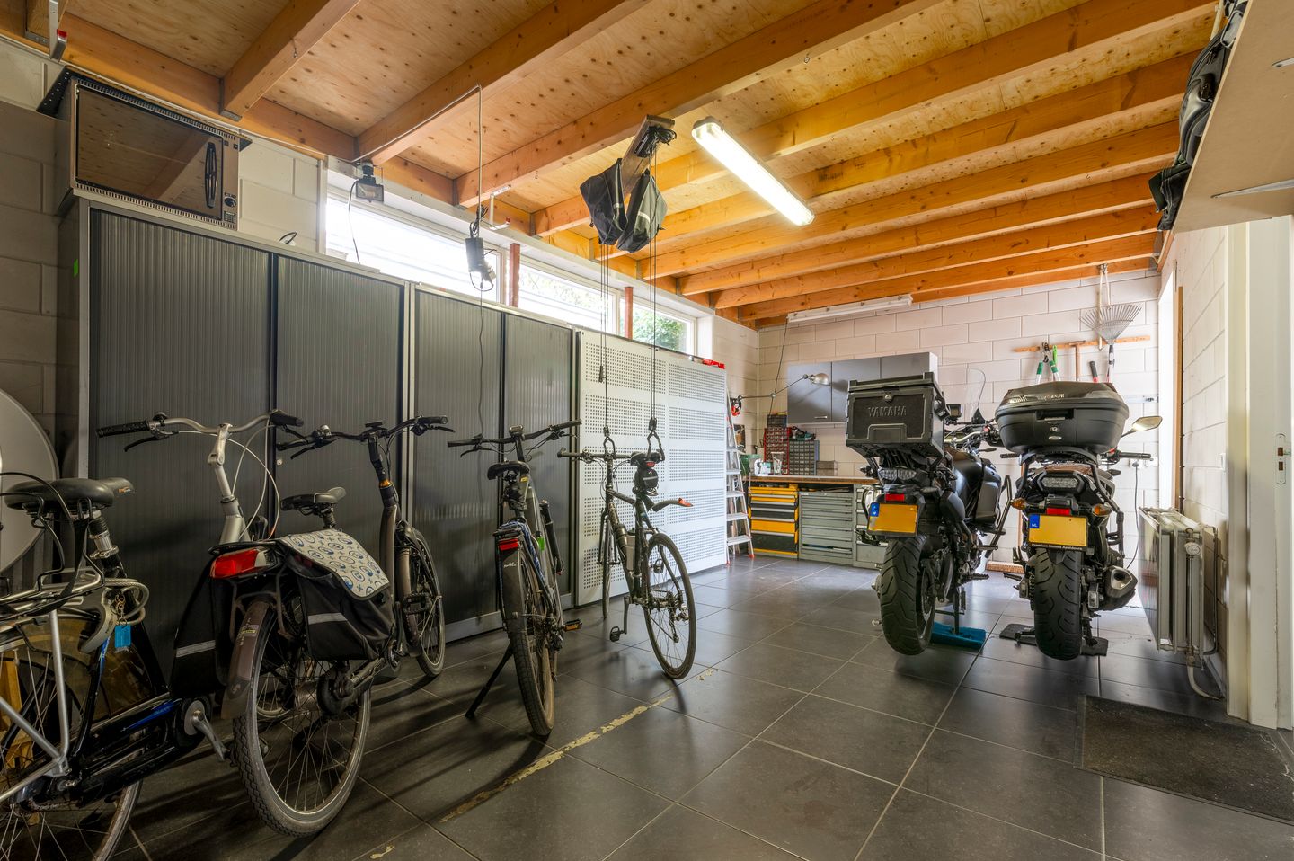 Foto 19 van Velpstraat 12