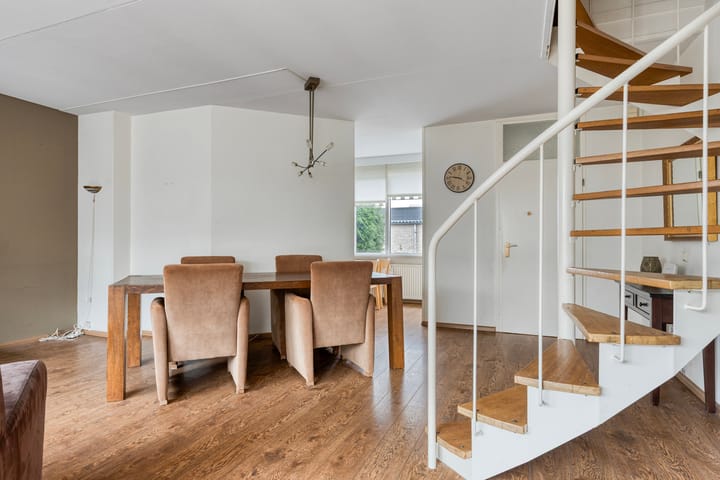 Foto 4 van Loenastraat 14