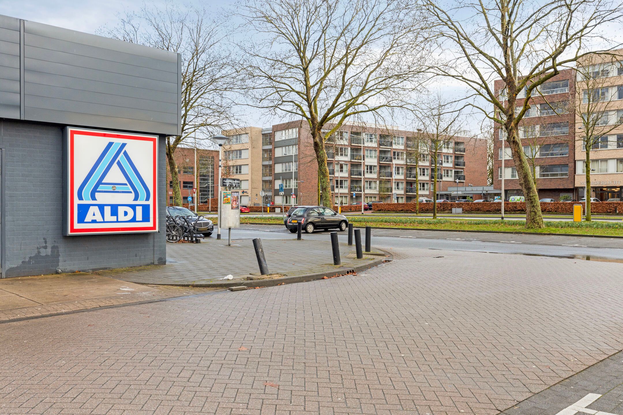 Foto 33 van Loenastraat 14