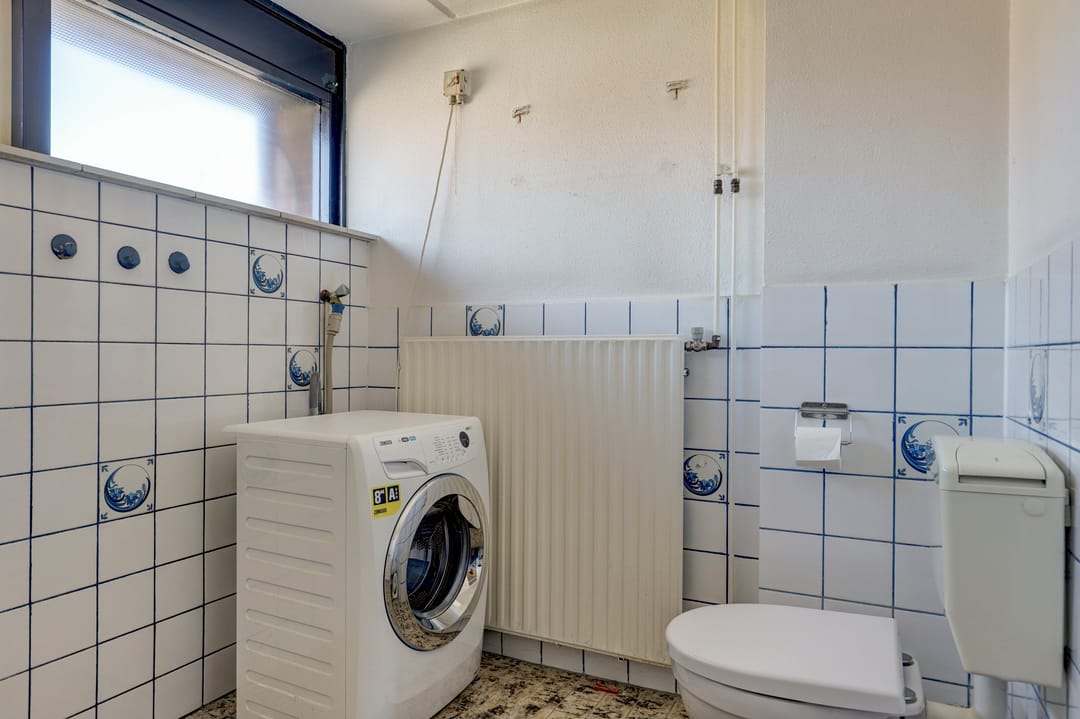 Spacious terraced house with 5 bedrooms and south-facing garden in Andijk Zuid — 13