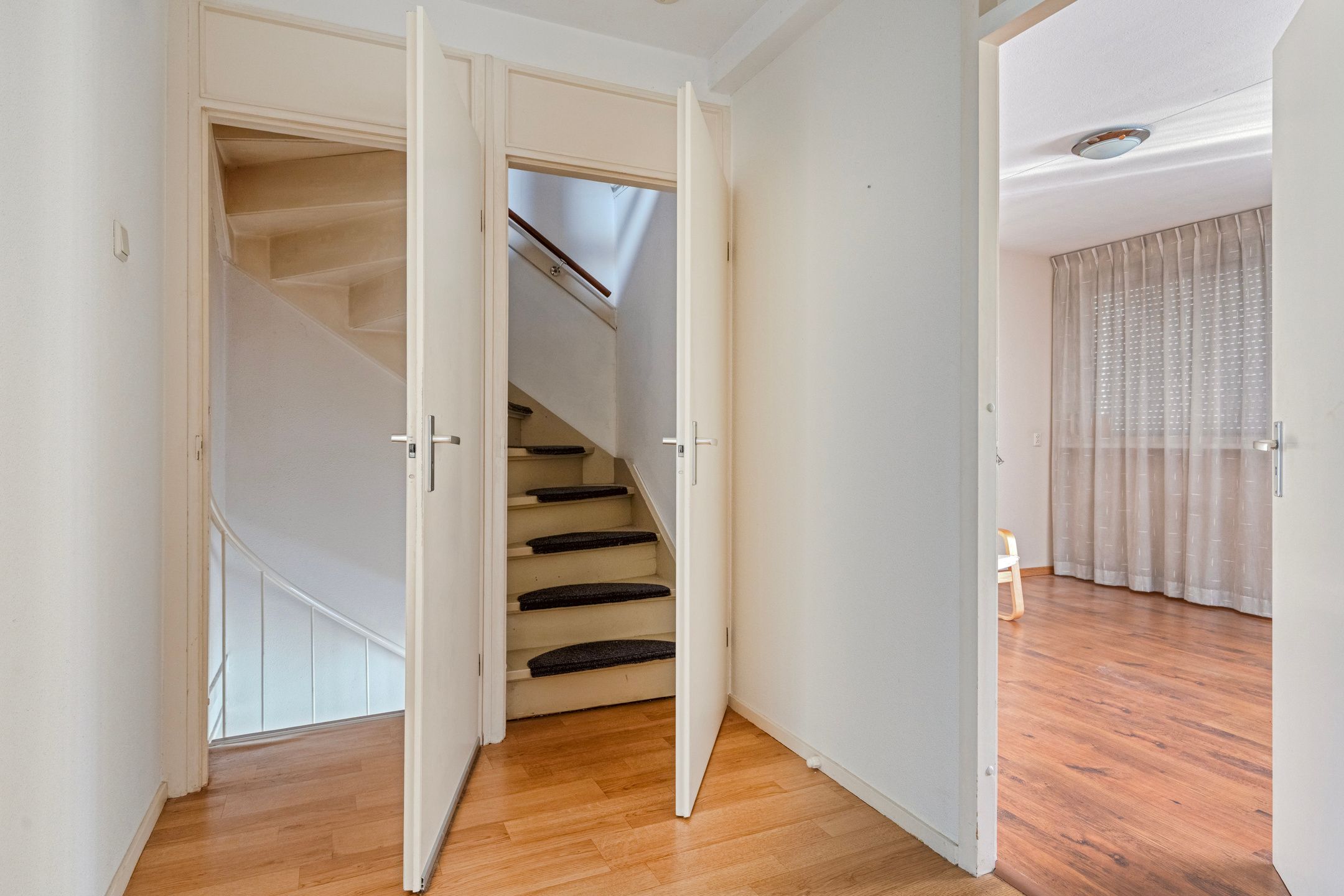 Foto 12 van Loenastraat 14