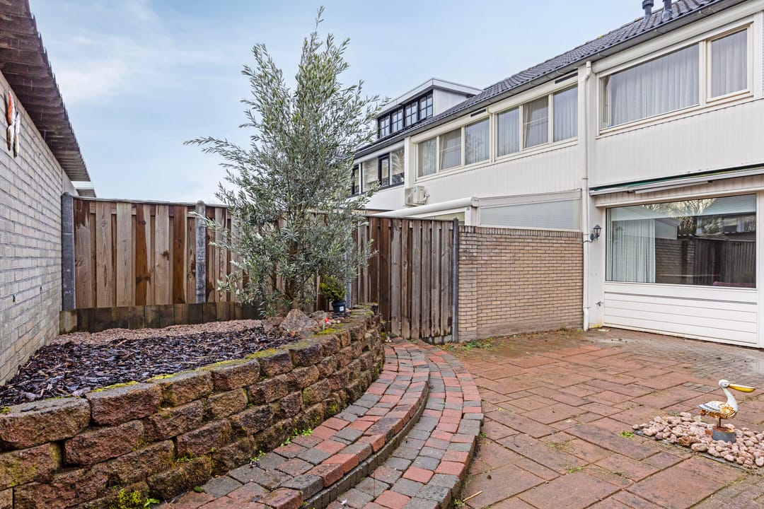 Foto 26 van Loenastraat 14