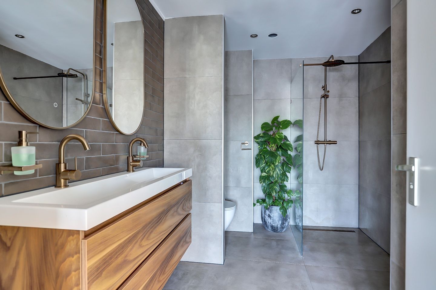 Foto 25 van Aquamarin 35