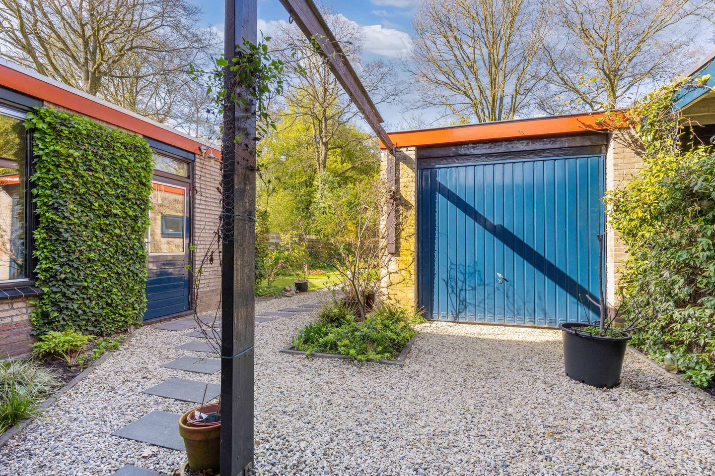 Foto 35 van Hazzeleger 11