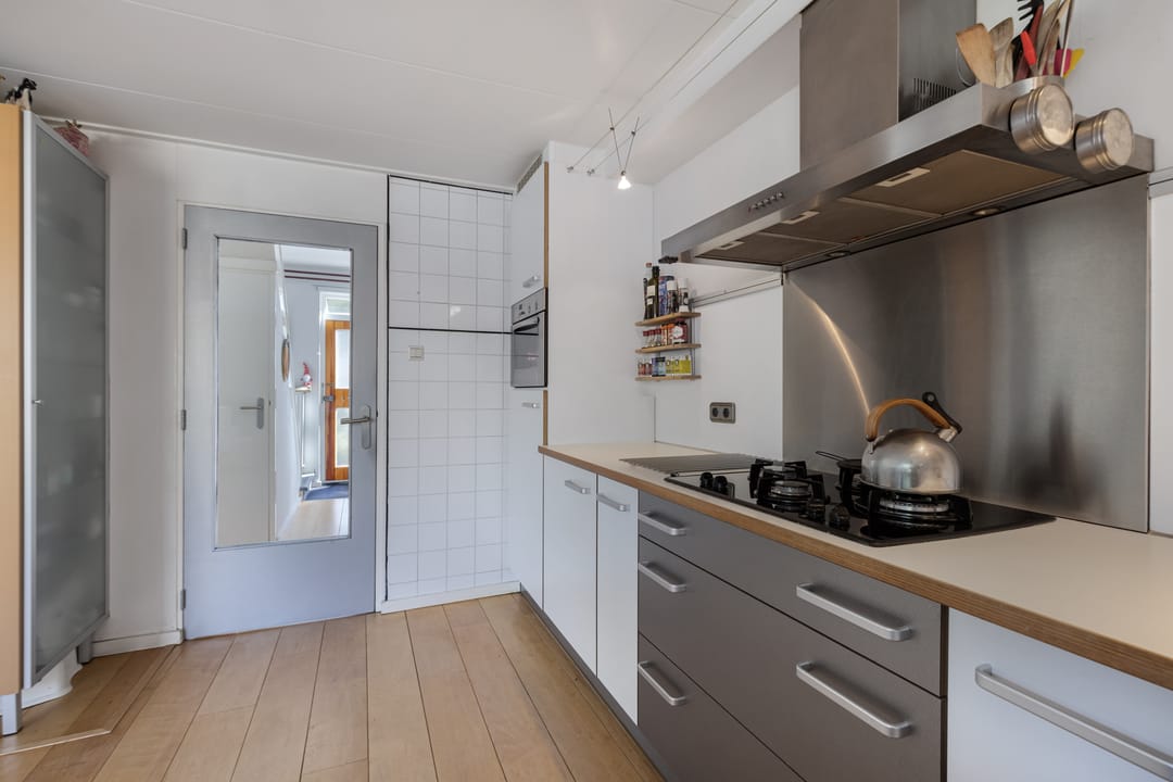 Foto 13 van Hazzeleger 11