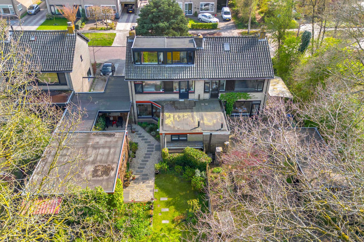 Foto 44 van Hazzeleger 11