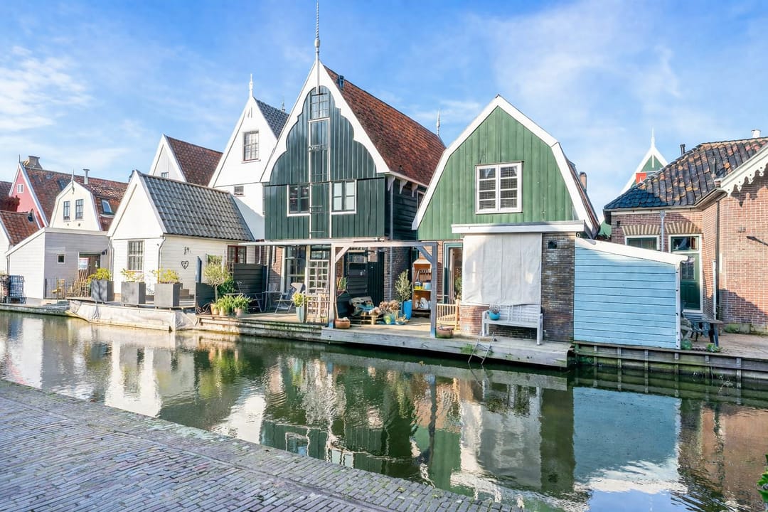 Renovated 1675 Monument Home with Private Dock in Historic De Rijp — 43