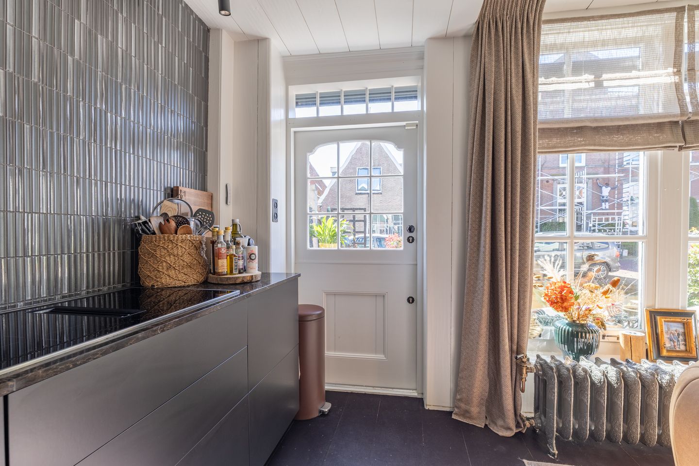 Foto 10 van Rechtestraat 25