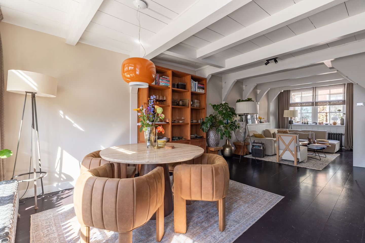 Foto 4 van Rechtestraat 25