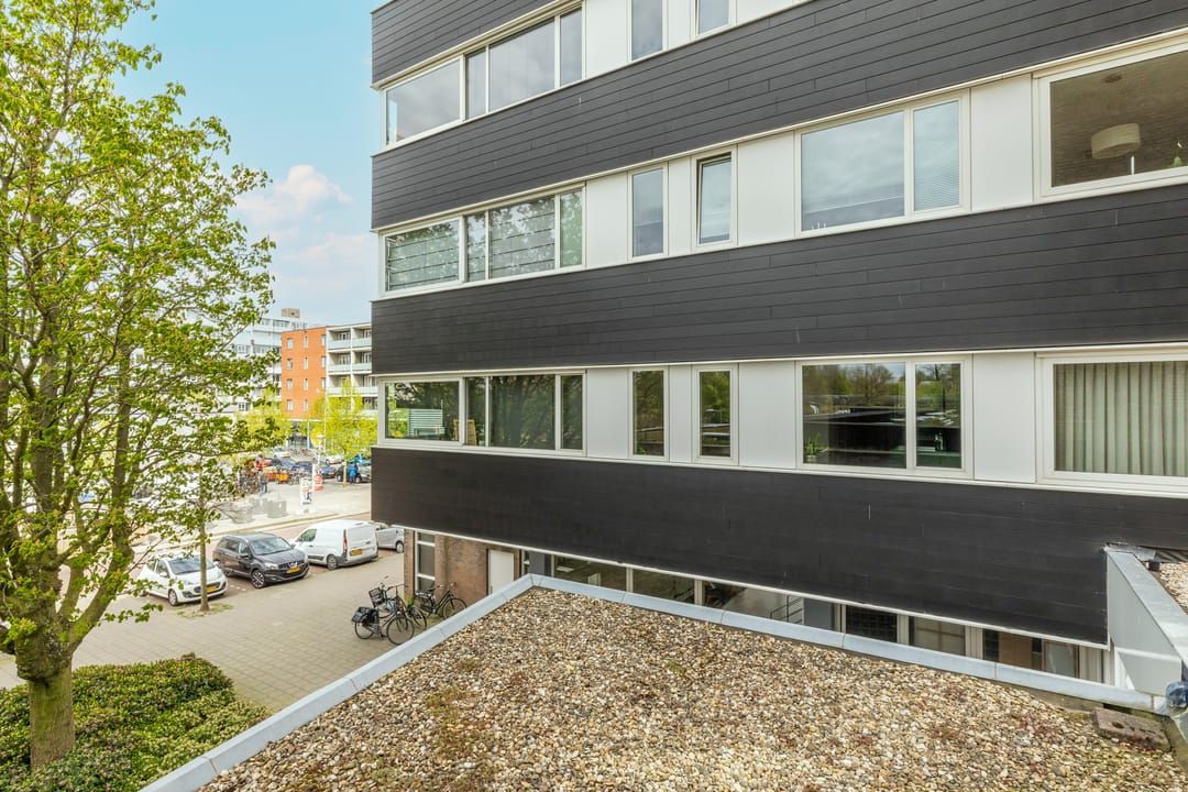 Foto 16 van Marius Bauerstraat 235-B2