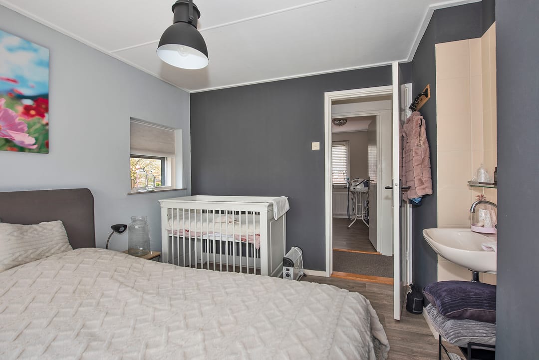 Photo 11 of Haarstraat 161