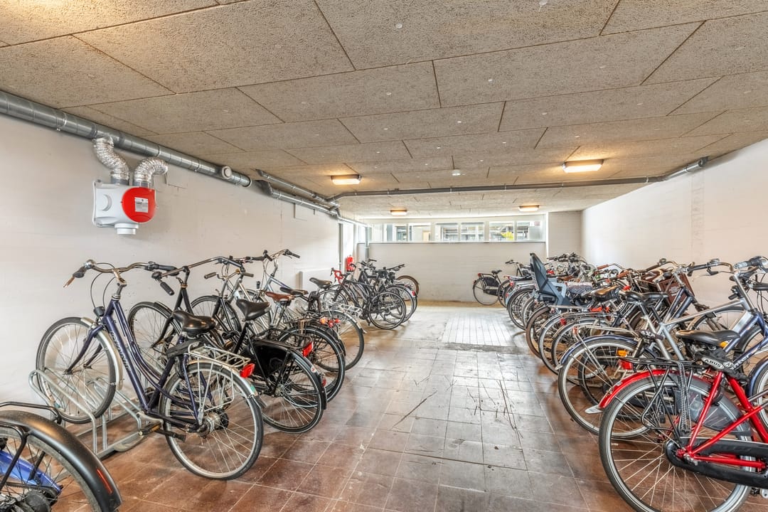 Foto 13 van Marius Bauerstraat 235-B2