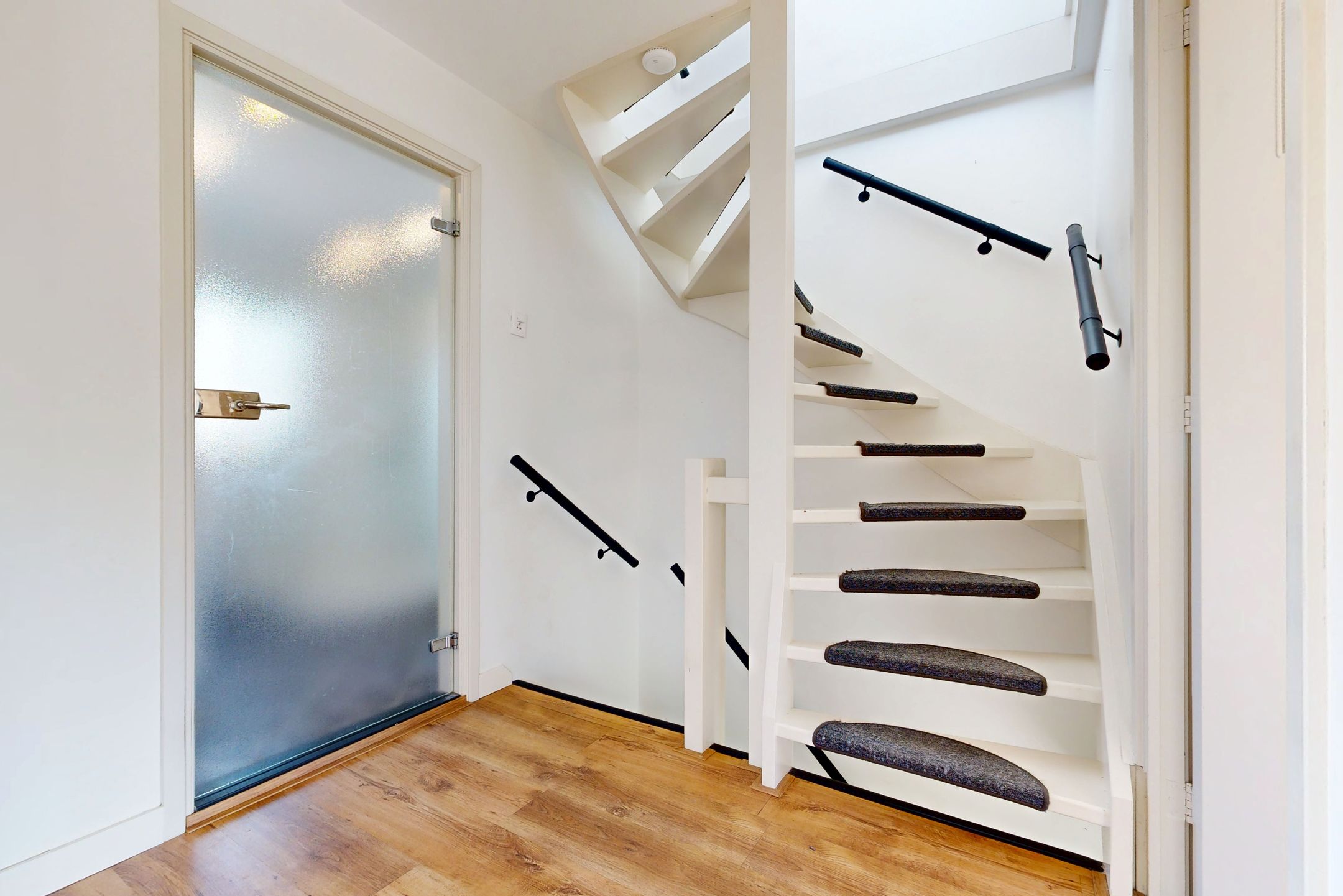 Foto 21 van Dirk Thomaszstraat 3