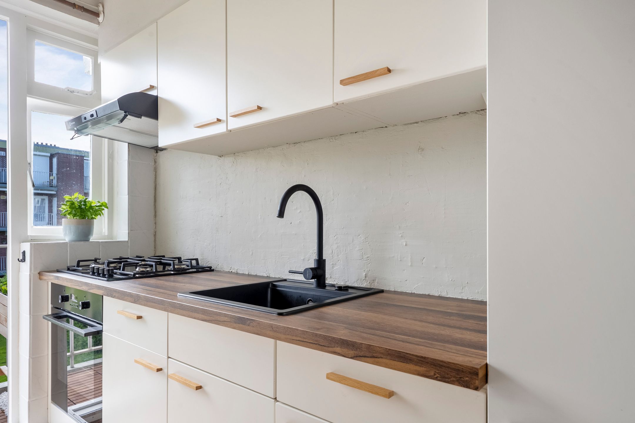 Foto 15 van Delftlaan 353-I