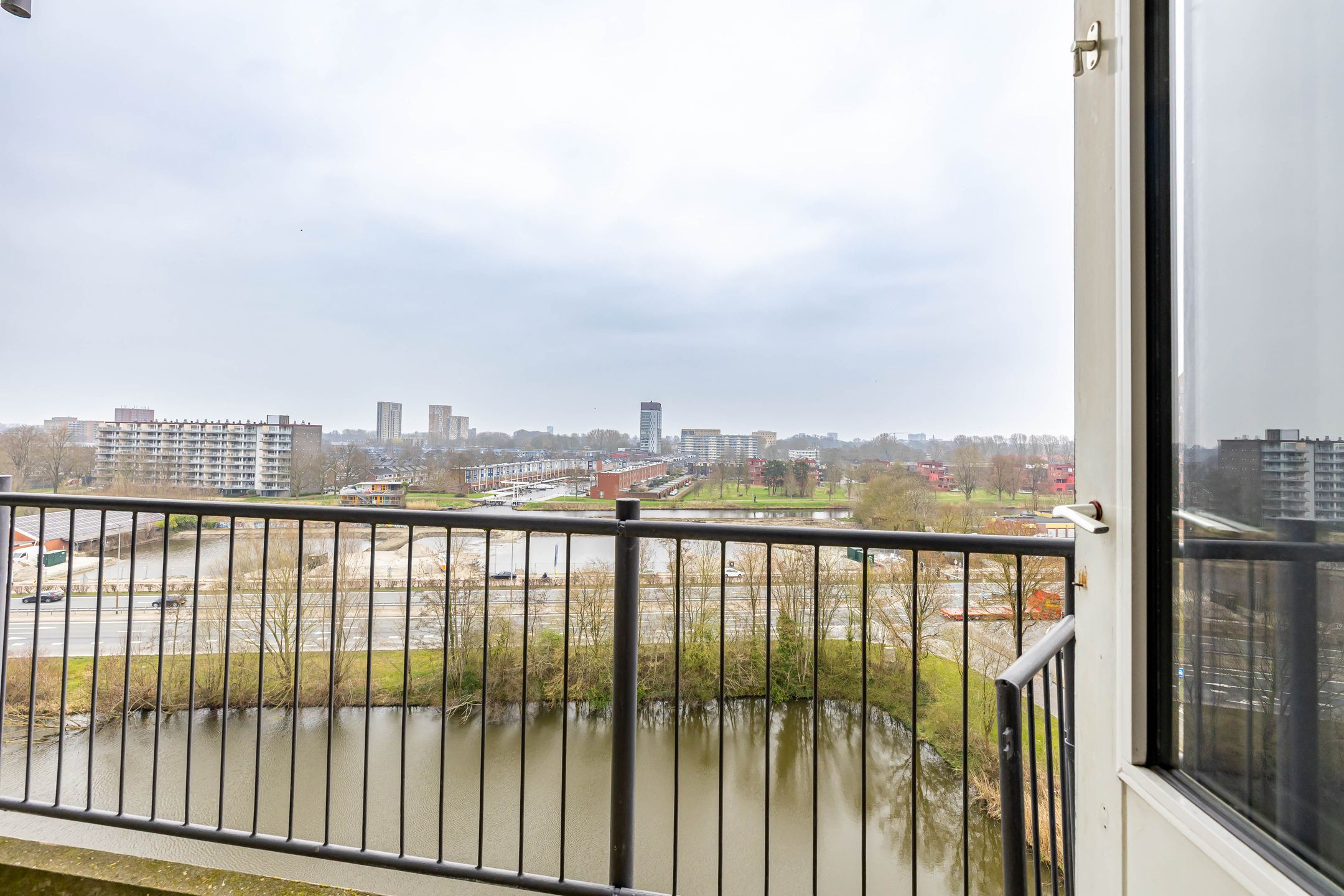 Foto 21 van Metaallaan 219