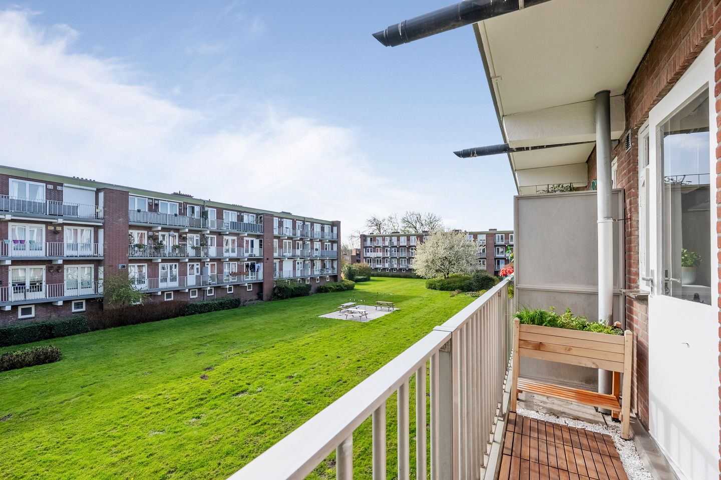 Foto 25 van Delftlaan 353-I