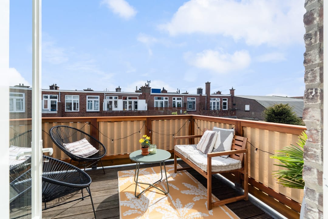 Photo 2 of Hulststraat 8