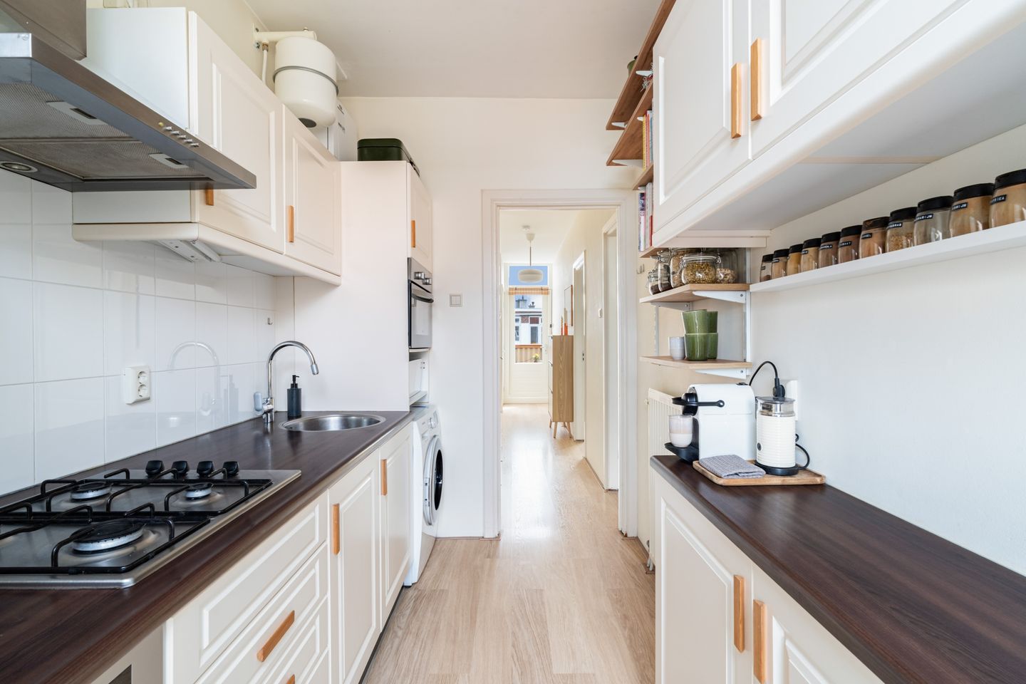 Photo 25 of Hulststraat 8