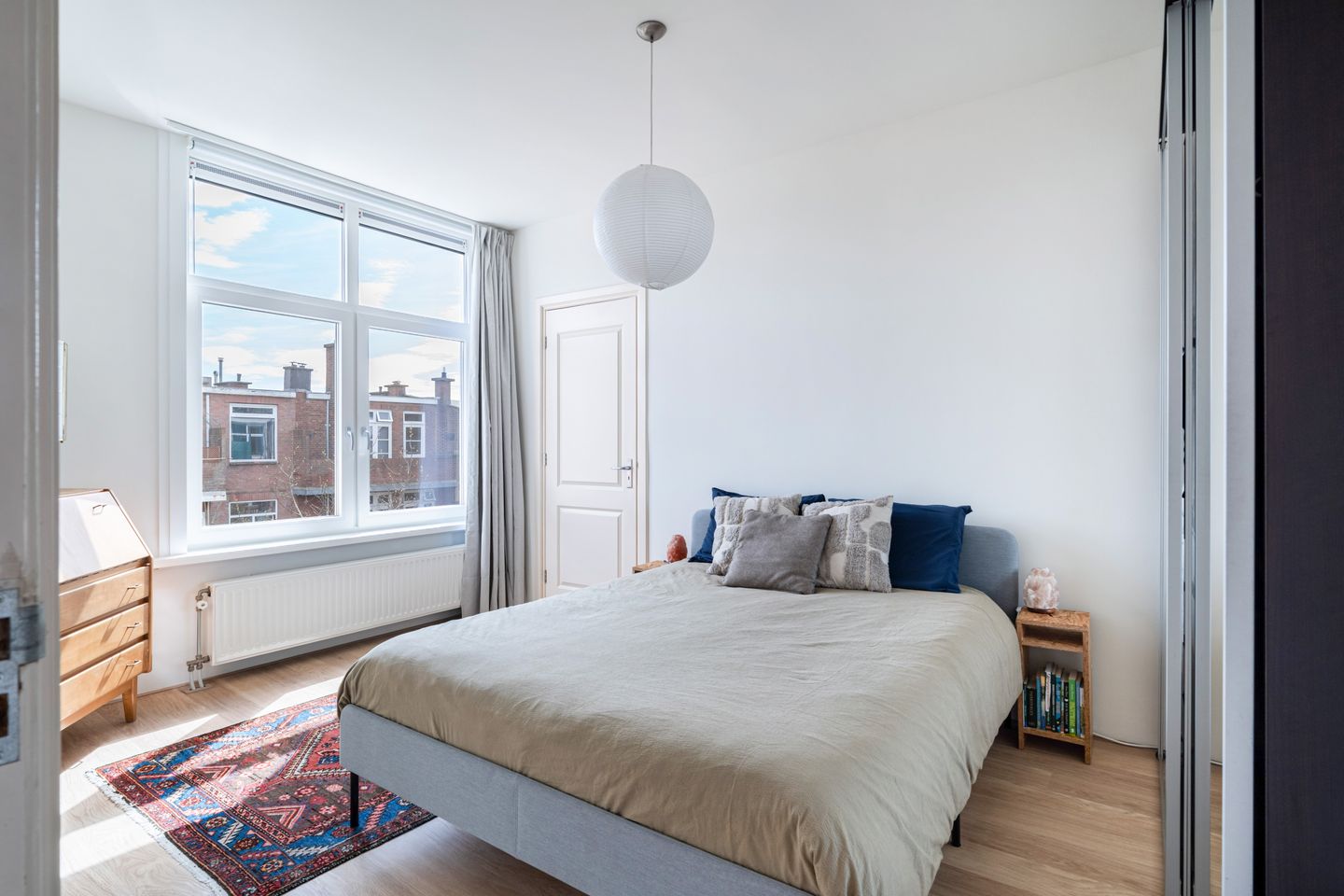 Photo 34 of Hulststraat 8