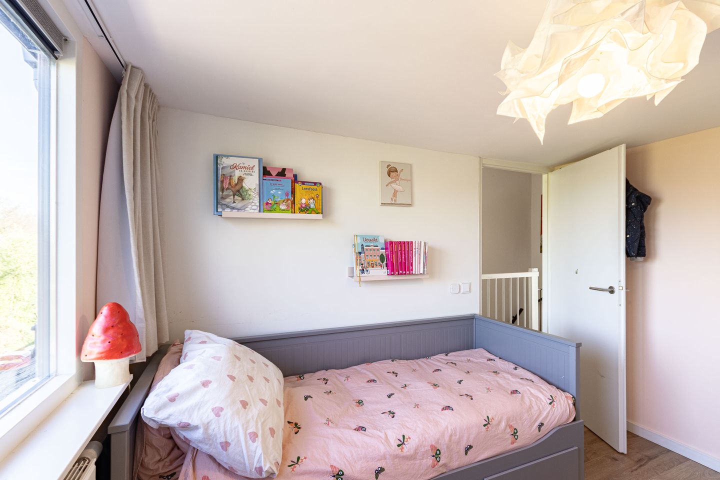 Foto 19 van Albert van Dalsumlaan 165