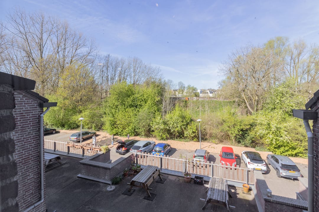 Foto 32 van Albert van Dalsumlaan 165