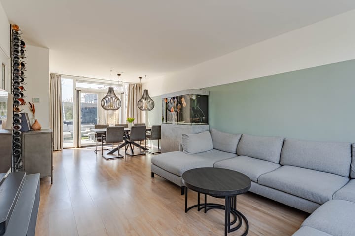 Photo 4 of Vijverlaan 50