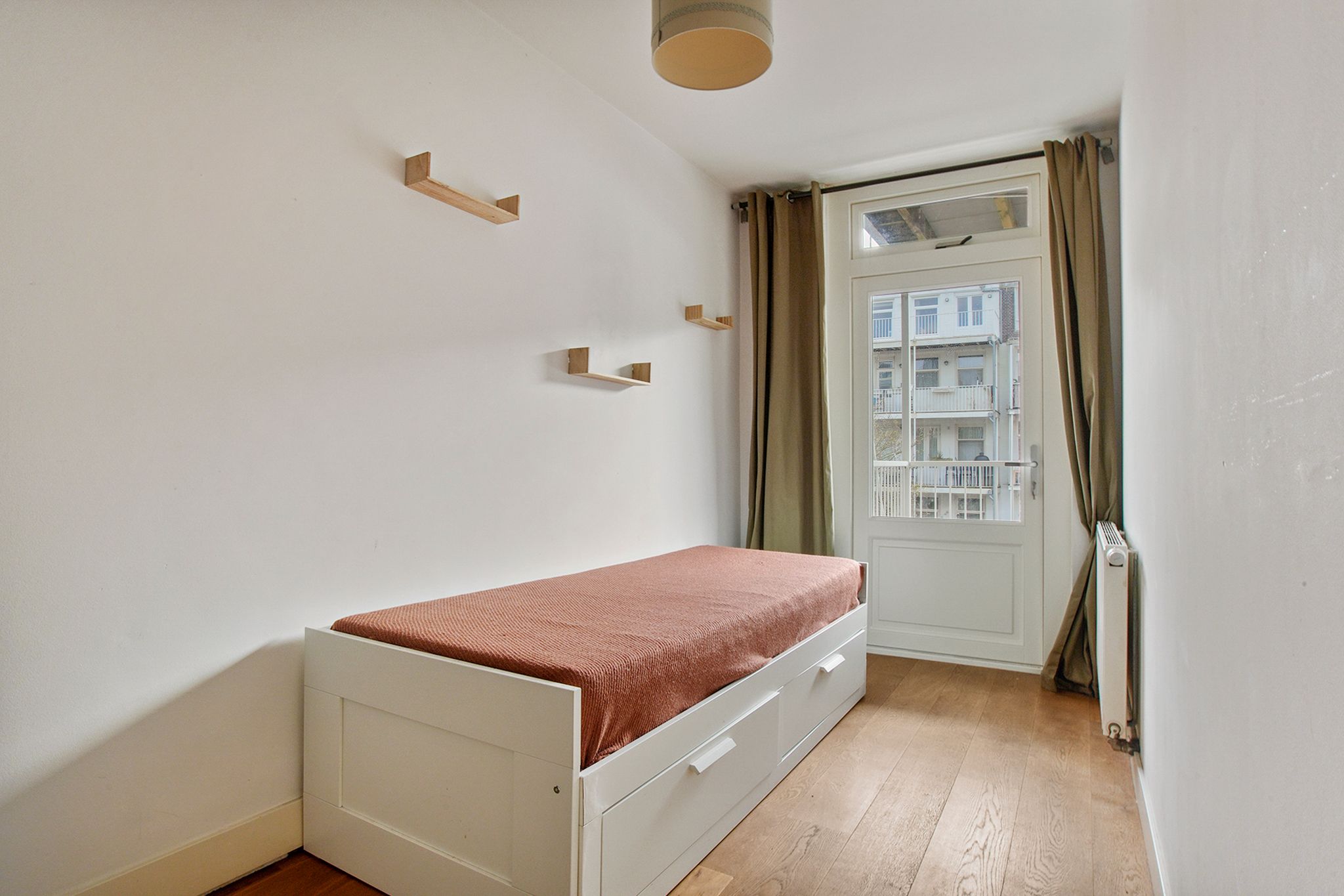 Foto 15 van Eerste Jan Steenstraat 72-2