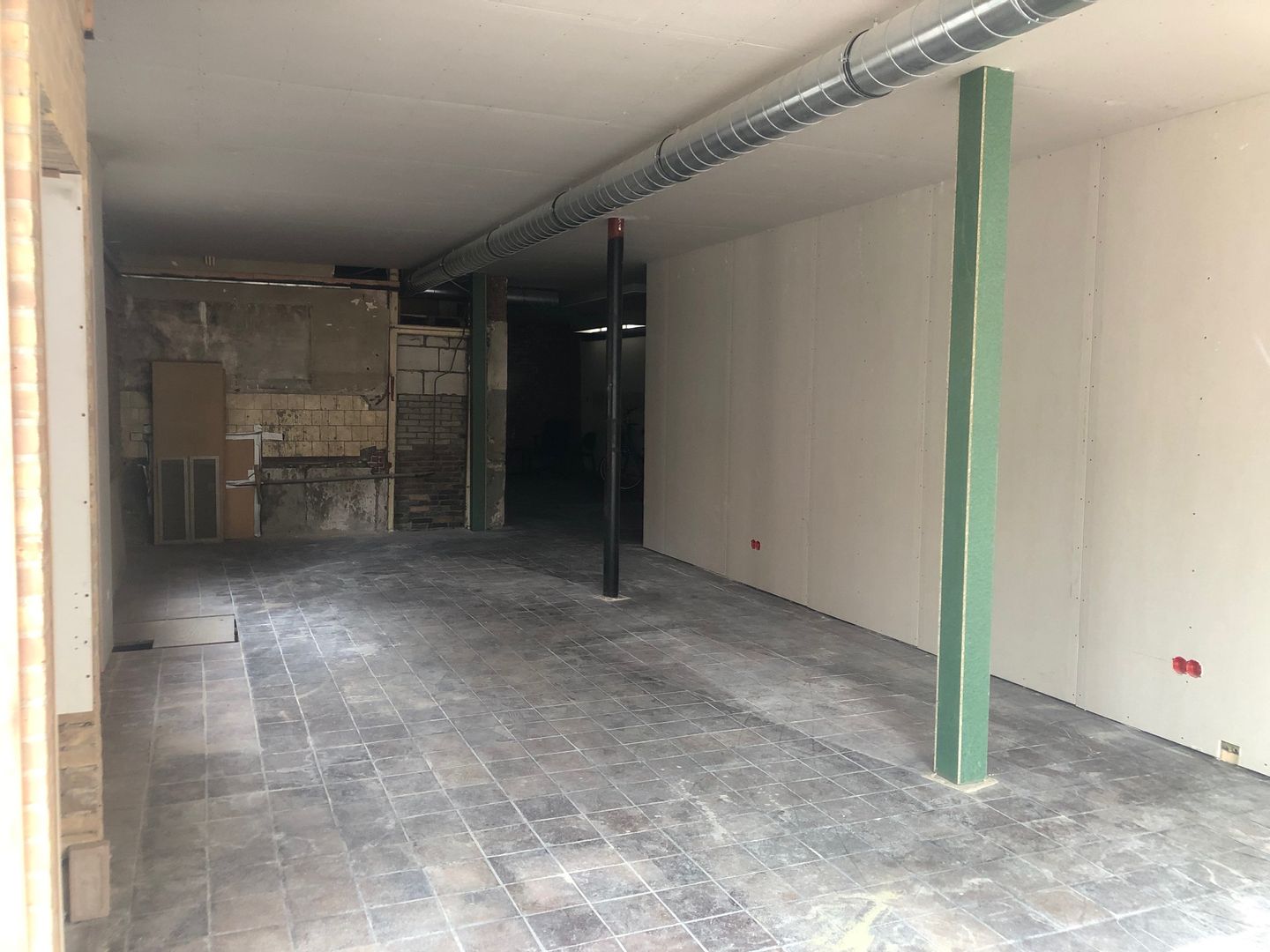 Bekijk foto 2 van Prins Hendrikstraat 20