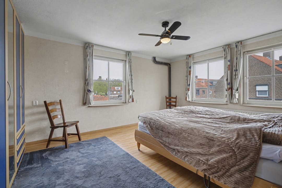 Foto 17 van Alberdingk Thijmstraat 28