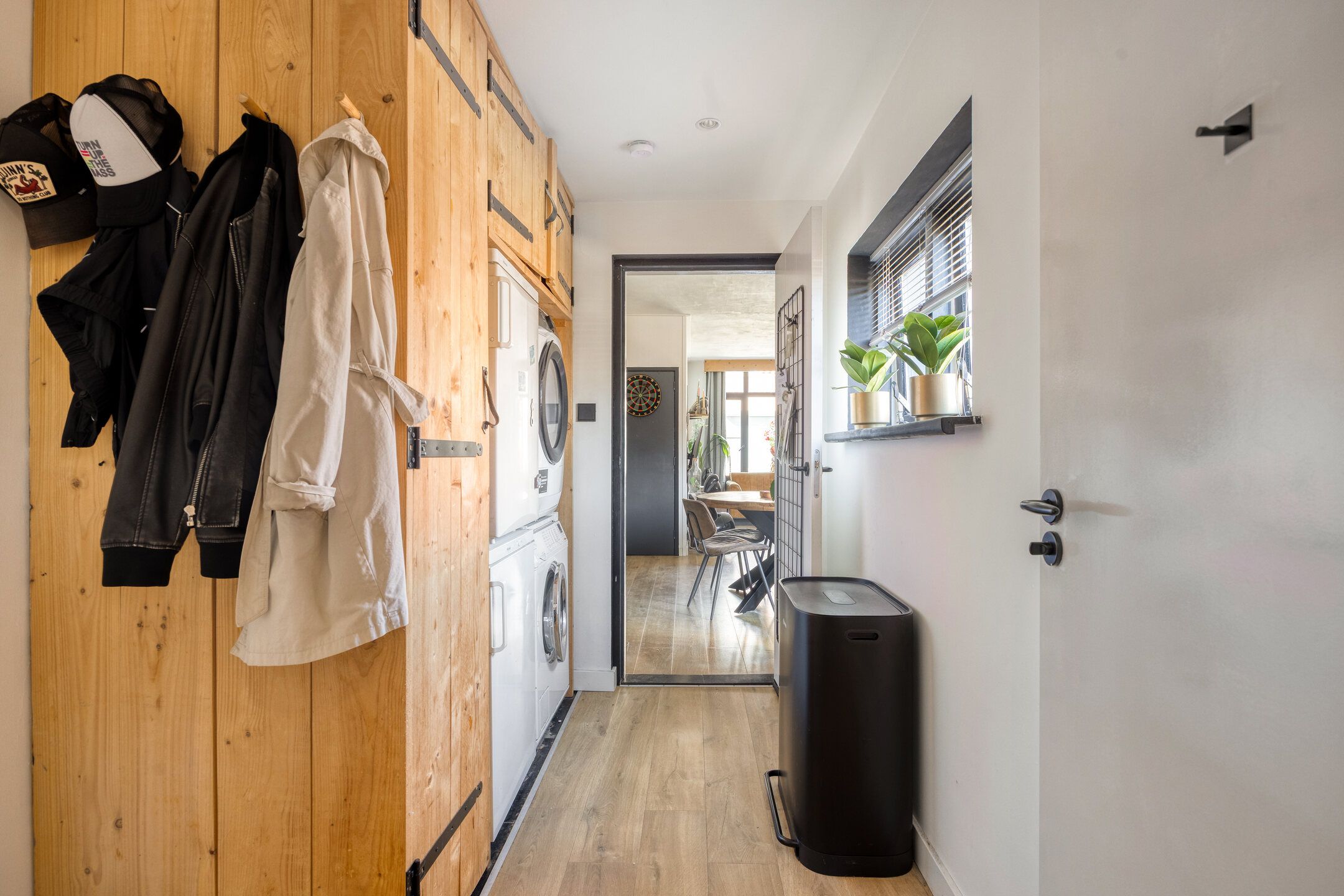 Foto 15 van Prins Hendrikstraat 14