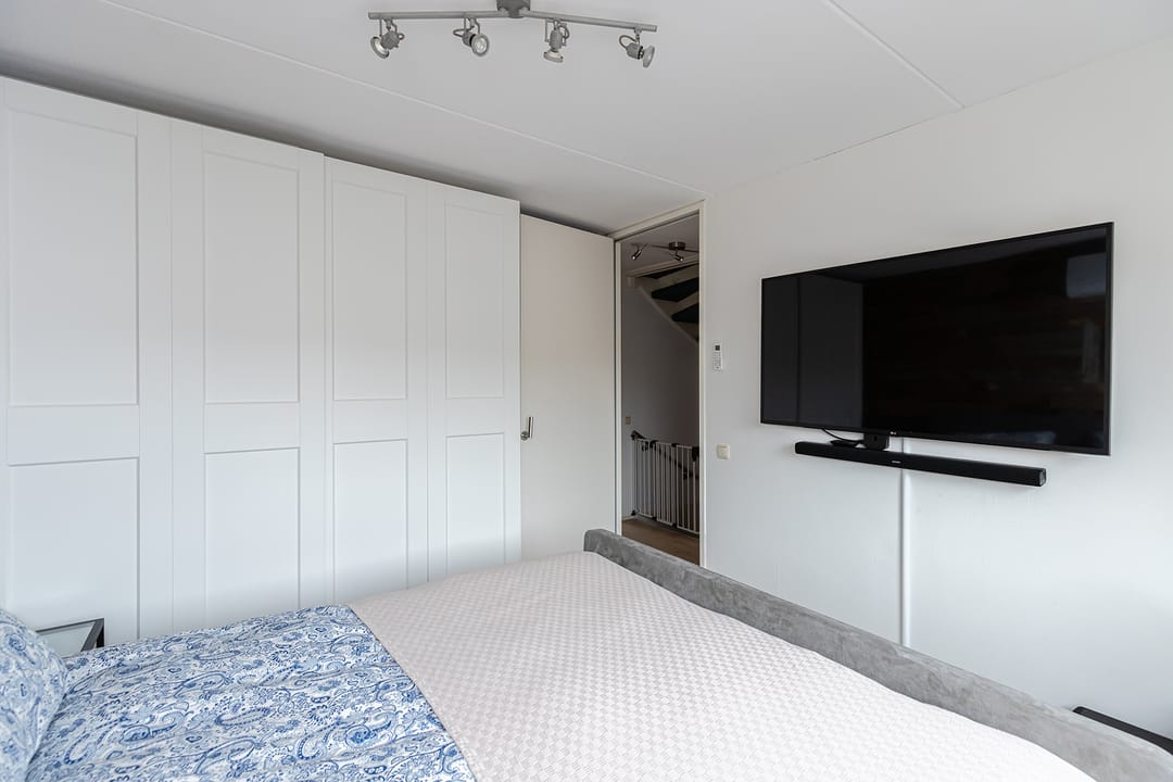 Photo 11 of Hopper 31