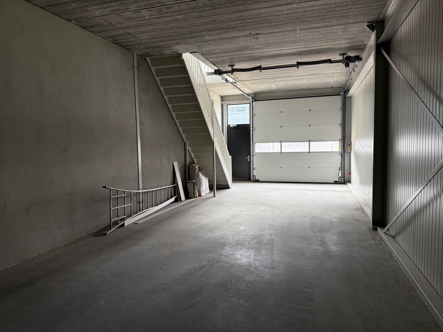 View photo 5 of Industrieweg 91-a