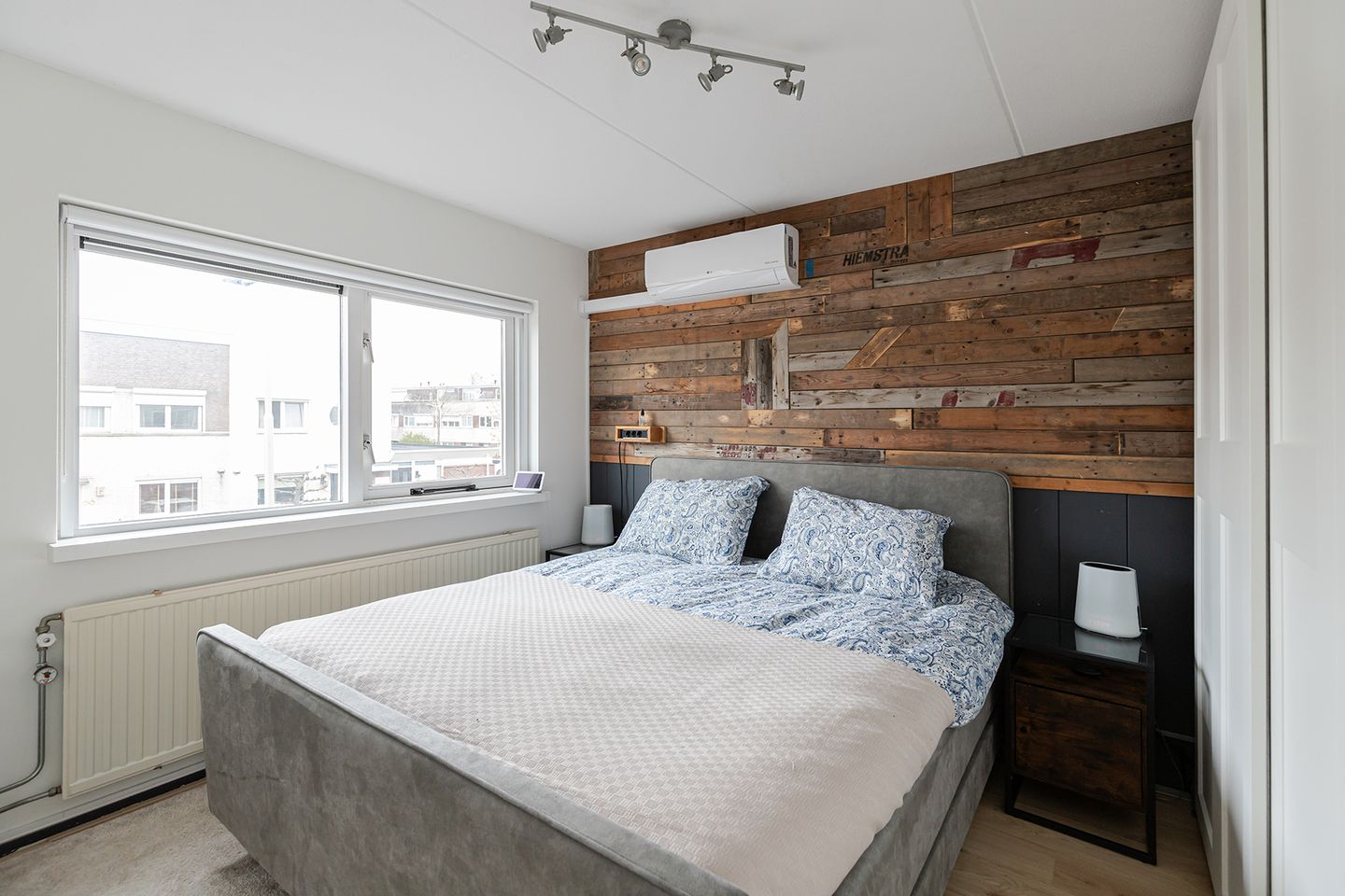 Photo 10 of Hopper 31