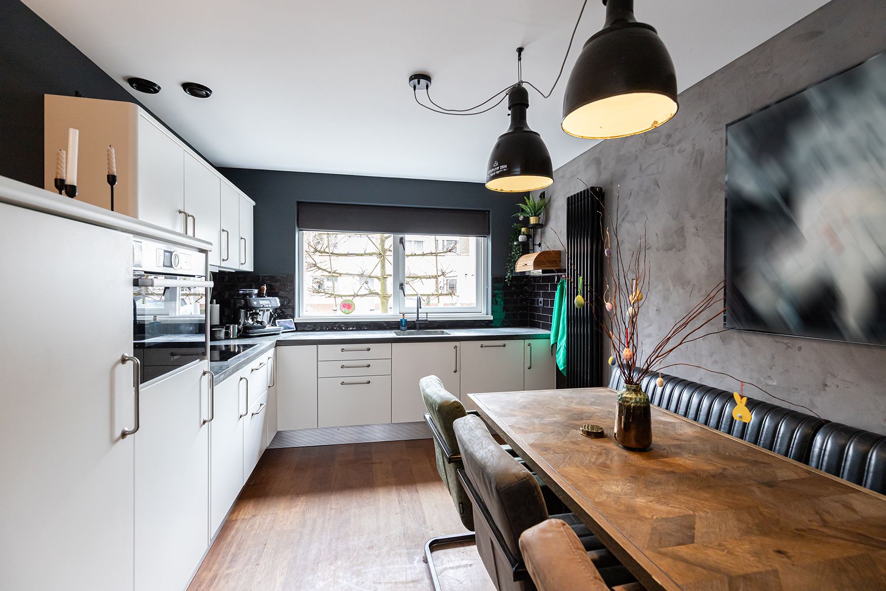 Photo 9 of Hopper 31