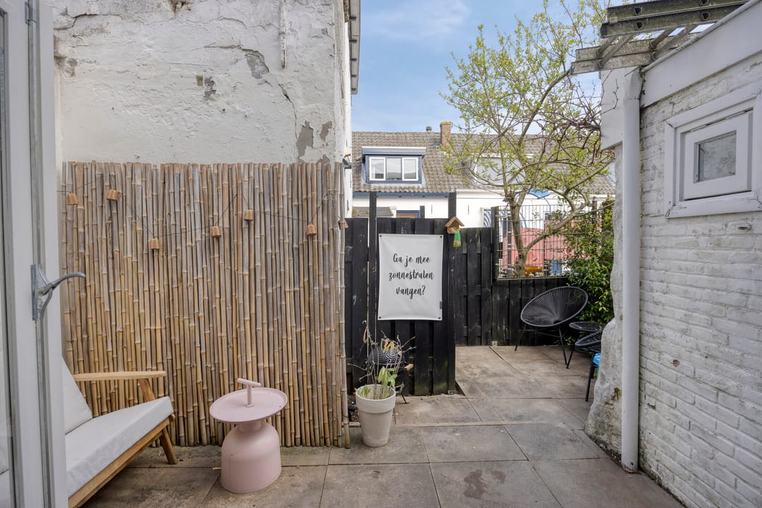 Foto 32 van Spuistraat 10