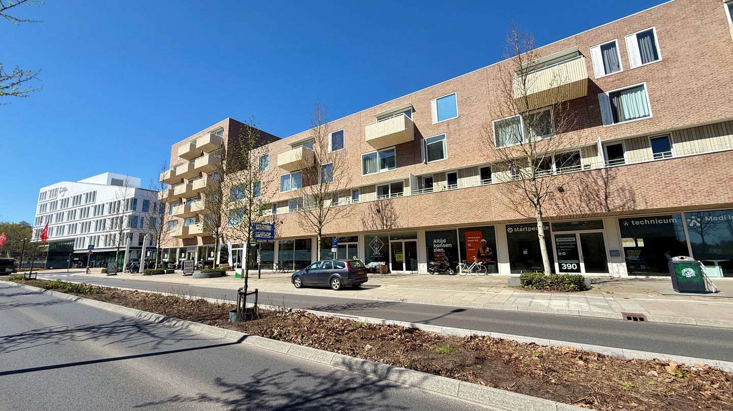 View photo 1 of Boumaboulevard 388