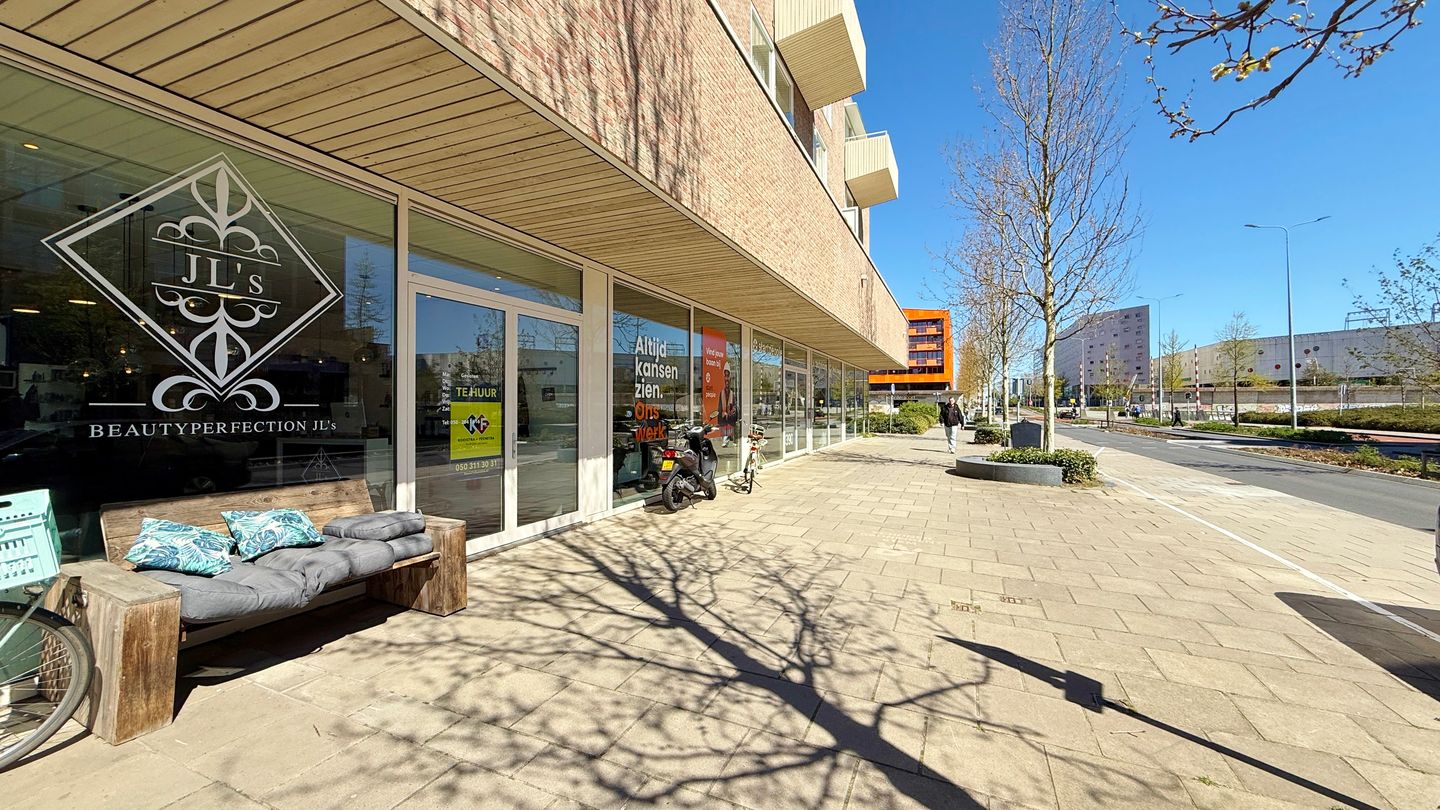View photo 2 of Boumaboulevard 388