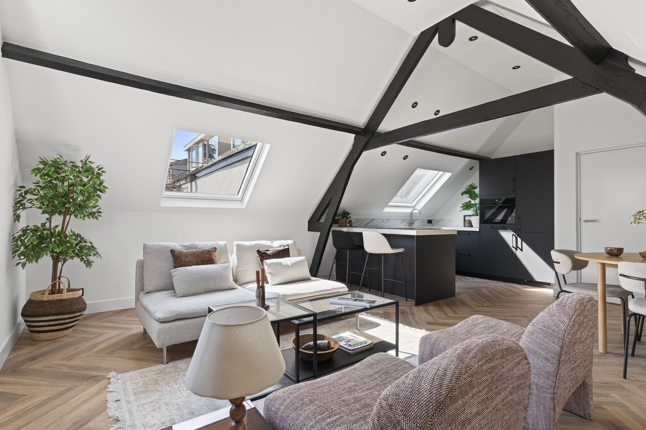 Foto 6 van Dijkstraat 14-2