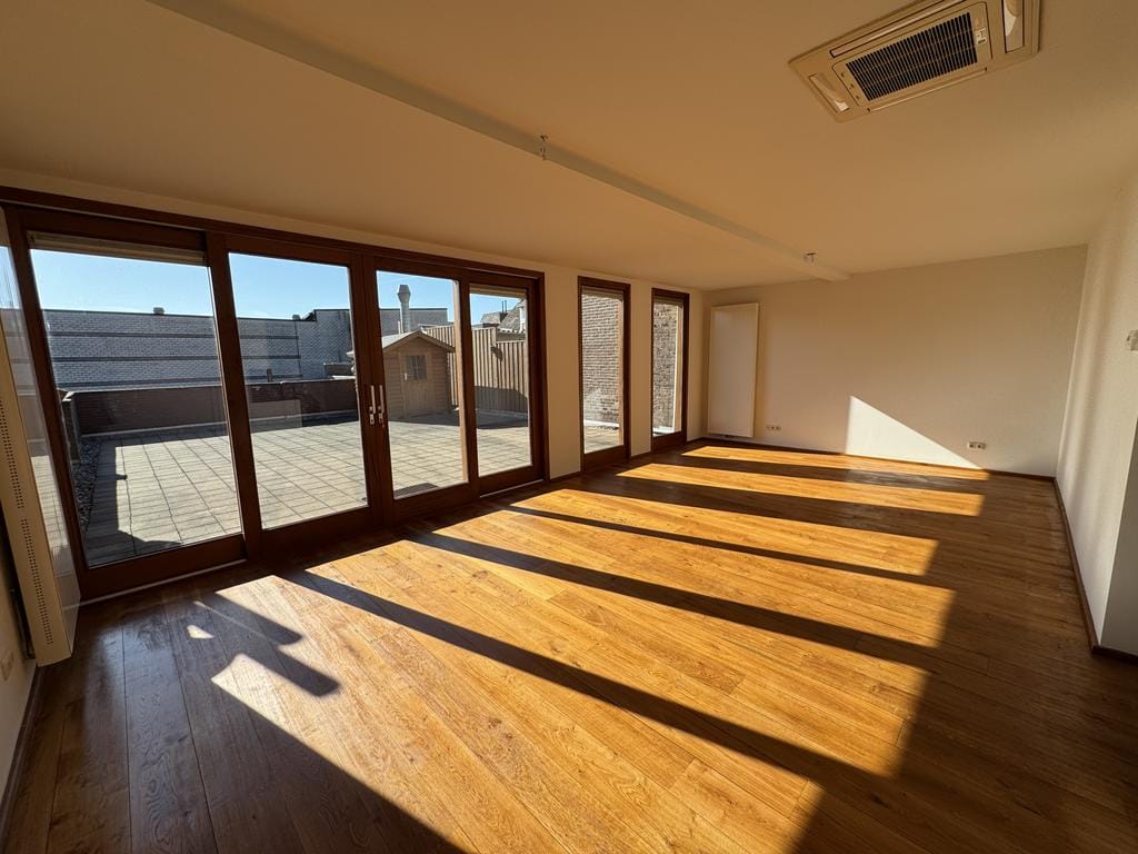 Foto 13 van Markt 120