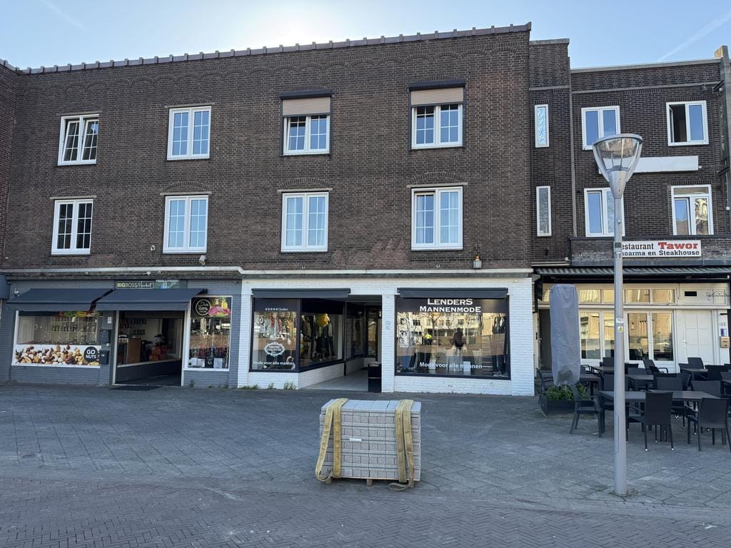 Markt 120 Geleen