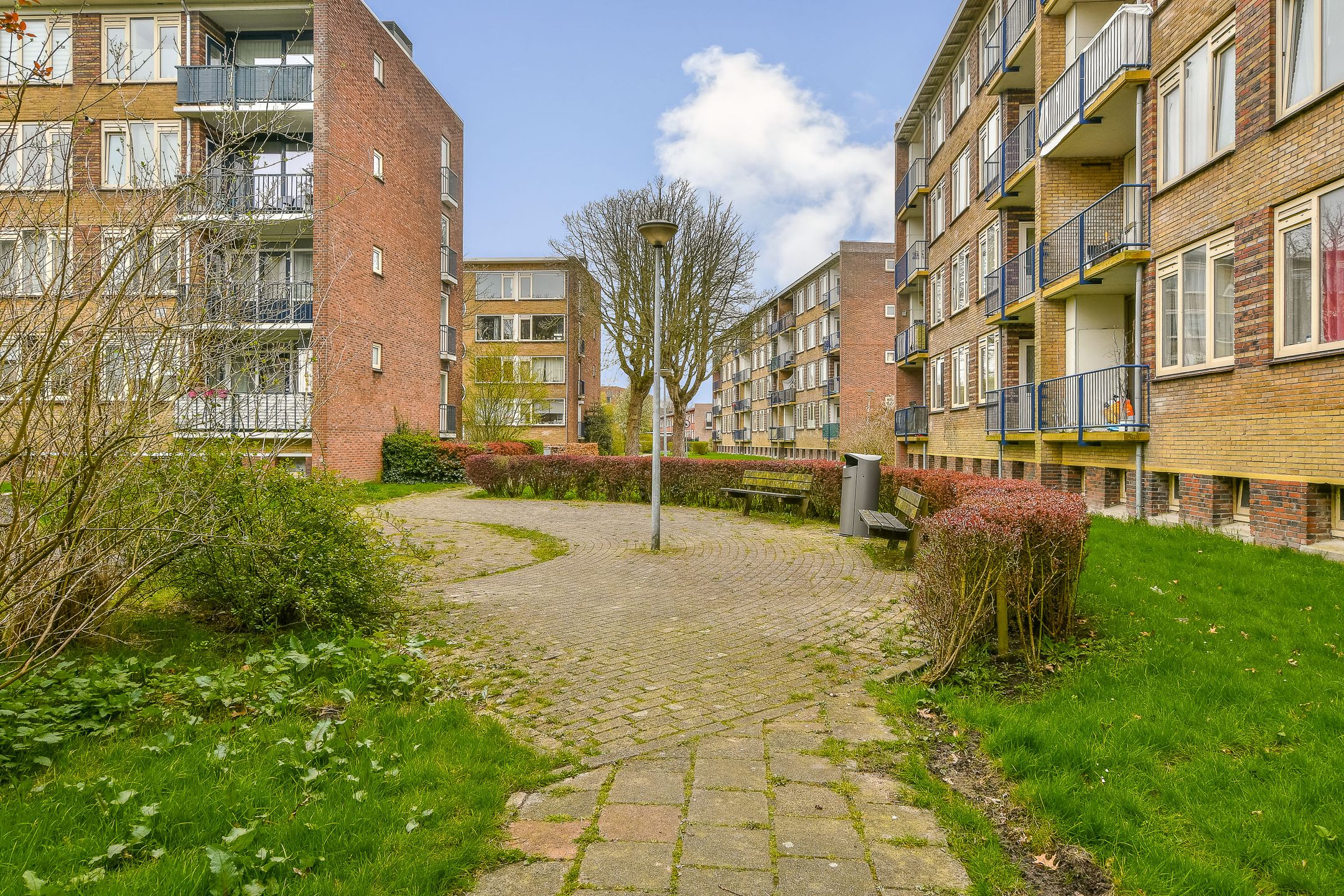 Foto 21 van Willem de Mérodestraat 38